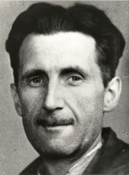 George_Orwell_press_photo.jpg